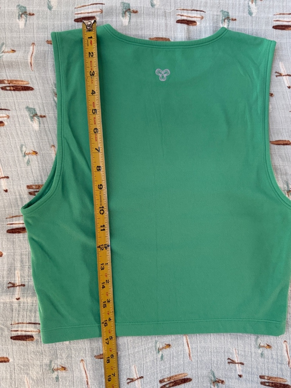 Aritzia TNA crop tank - Picture 5 of 5